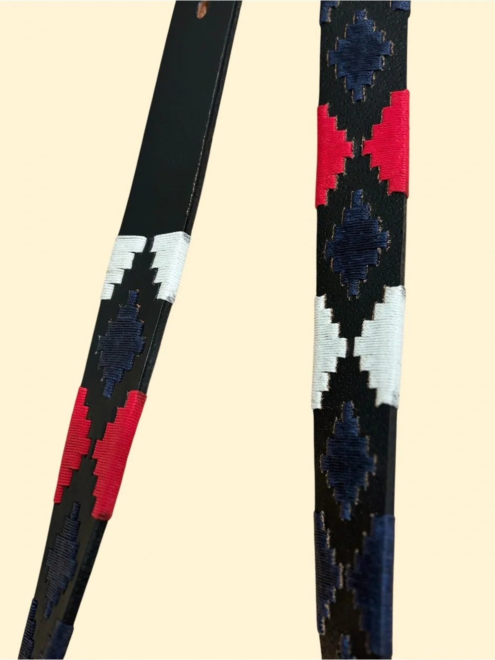 Unisex Woven Pattern Leather Belt - Black, Red & White Eu 115 Us 40-45 inches.